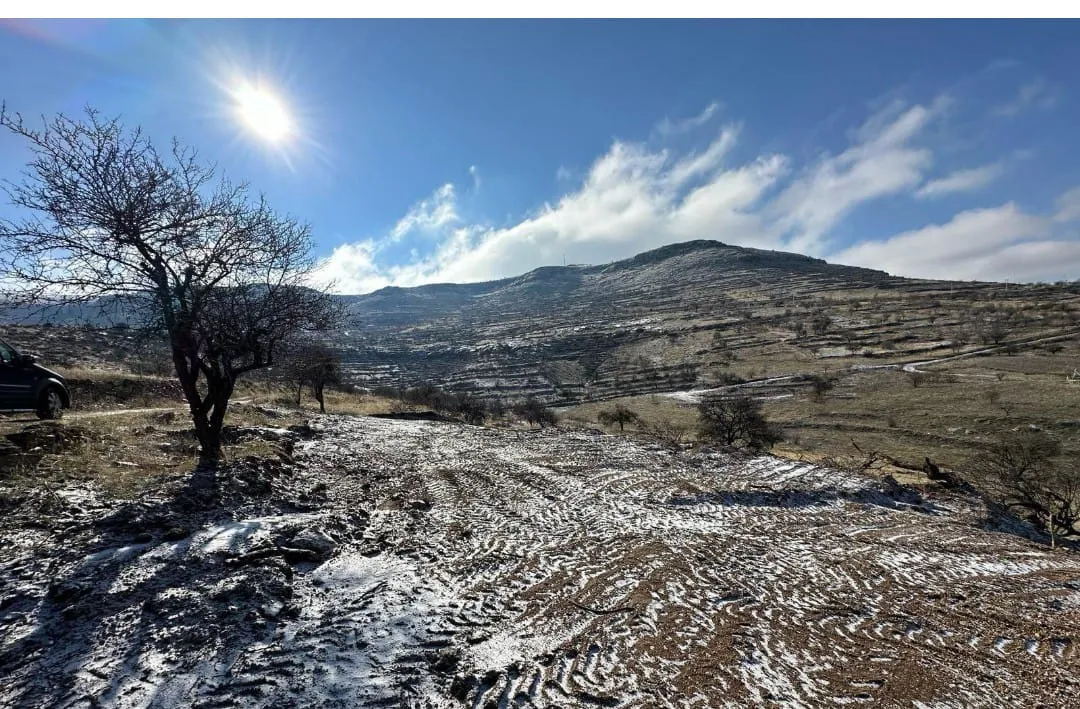 DEVELİ POLAT GAYRİMENKUL-FATİH MAH. EĞRİBOYUN MEVKİİNDE DEVELİ MANZARALI SATILIK HOBİ BAHÇESİ.