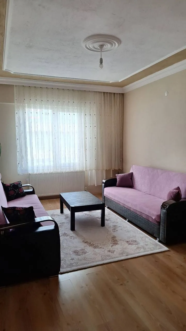 DEVELİ POLAT GAYRİMENKUL - FENESEYUKARI MAH. CADDE ÜZERİNDE SATILIK MASRAFSIZ DAİRE