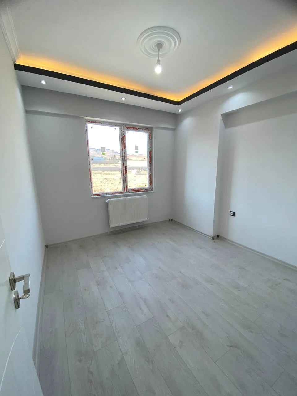 DEVELİ POLAT GAYRİMENKUL-HARMAN MAH. TEKİR CADDESİ ÜZERİNDE SATILIK ULTRA LÜX DAİRE